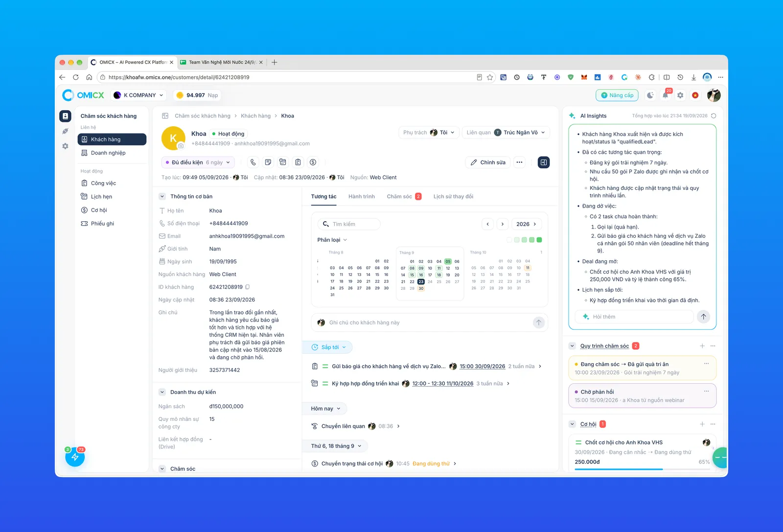 Tab Tương tác — lịch hoạt động và AI Insights của khách hàng